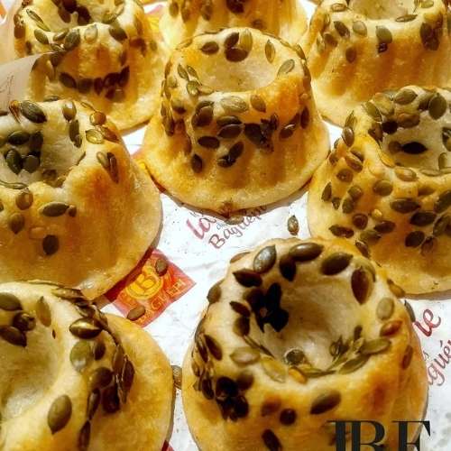 Kouglof à la graine de courges